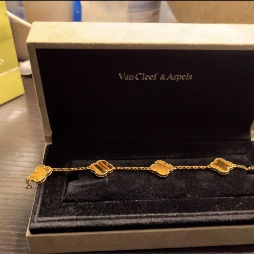 Van cleef golden bracelet